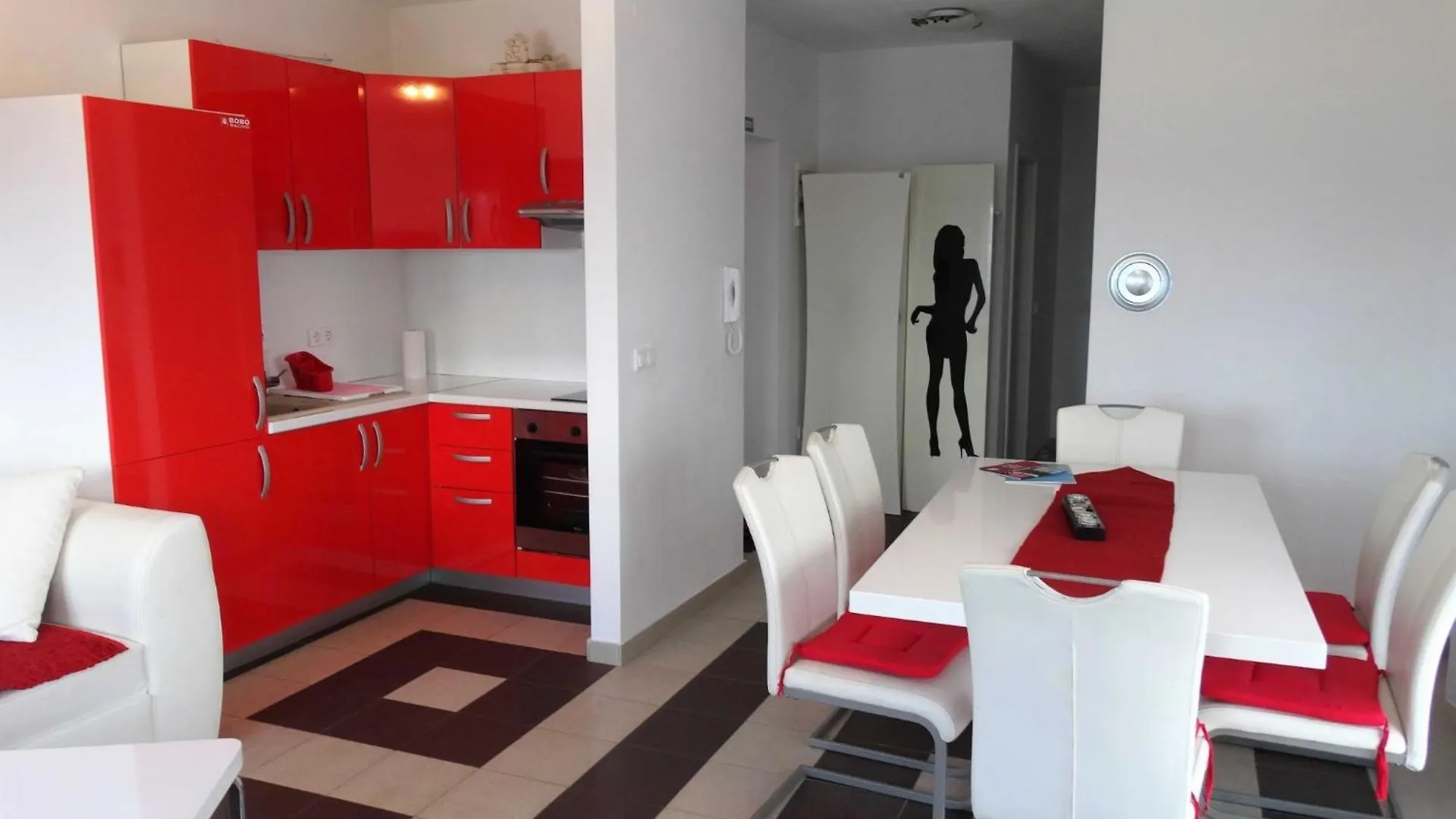S Sea Apartment With Sea View And Balcony Crikvenica